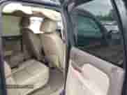 2009 Chevrolet Suburban 2LT с VIN 1GNFC260X9R170502, выставлен на аукционе IAAI как лот 43040302 с пробегом 146 356 миль миль и . История ставок и продаж доступна на DreamBid. Изображение 8.
