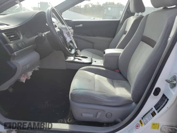 2014 Toyota Camry LE с VIN 4T4BF1FKXER420193, выставлен на аукционе Copart как лот 86238325 с пробегом 130 680 миль миль и На запчасти • Non repairable. История ставок и продаж доступна на DreamBid. Изображение 7.