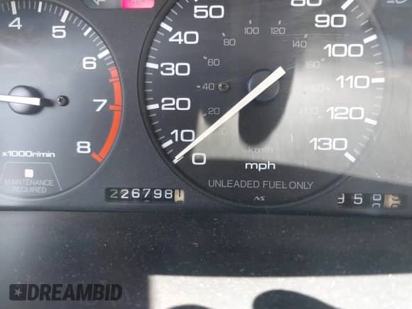 1991 Honda Accord EX z VIN JHMCB7560MC063583, wystawiony jako IAAI lot #42563870 z przebiegiem 226 798 mil mil oraz . Historia ofert i sprzedaży dostępna na DreamBid. Obrazek 15.