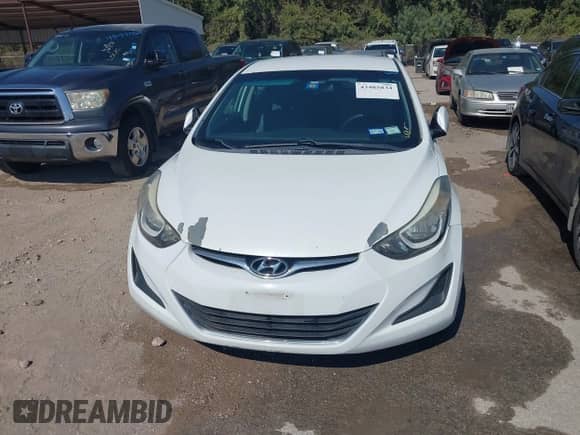 2016 Hyundai Elantra SE с VIN 5NPDH4AE7GH677457, выставлен на аукционе IAAI как лот 43485834 с пробегом 151 400 миль миль и . История ставок и продаж доступна на DreamBid. Изображение 12.