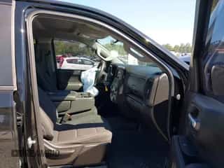 2020 Chevrolet Silverado 1500 Custom Trail Boss с VIN 1GCPYCEF4LZ271570, выставлен на аукционе IAAI как лот 43179564 с пробегом 103 654 миль миль и . История ставок и продаж доступна на DreamBid. Изображение 5.