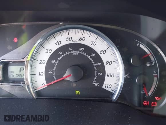2013 Toyota Sienna SE with VIN 5TDXK3DC5DS366957, listed as a IAAI auction lot 43209813 with 251,865 mi miles and . Bid and sale history available at DreamBid. Image 7.