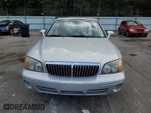 2003 Hyundai XG with VIN KMHFU45E93A262023, listed as a Copart auction lot 81499065 with 136,420 mi miles and Clean title. Bid and sale history available at DreamBid. Image 5.