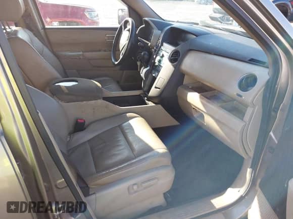 2011 Honda Pilot EX-L с VIN 5FNYF3H53BB005653, выставлен на аукционе IAAI как лот 43148559 с пробегом 191 163 миль миль и . История ставок и продаж доступна на DreamBid. Изображение 5.