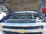 2015 Chevrolet Silverado 2500HD LT z VIN 1GC1KVEG4FF107284, wystawiony jako IAAI lot #42907719 z przebiegiem 313 421 mil mil oraz . Historia ofert i sprzedaży dostępna na DreamBid. Obrazek 10.