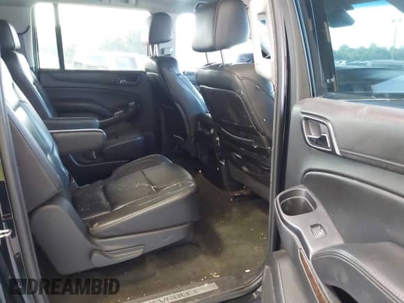 2015 Chevrolet Suburban LT с VIN 1GNSKJKC7FR199544, выставлен на аукционе IAAI как лот 42801309 с пробегом 219 219 миль миль и . История ставок и продаж доступна на DreamBid. Изображение 8.