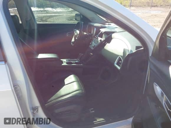 2016 Chevrolet Equinox LTZ z VIN 2GNFLGE33G6336294, wystawiony jako IAAI lot #43395468 z przebiegiem 95 325 mil mil oraz . Historia ofert i sprzedaży dostępna na DreamBid. Obrazek 5.