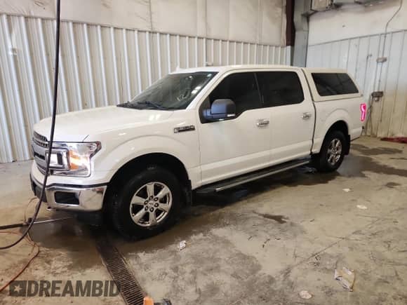 2018 Ford F-150 XL z VIN 1FTEW1EP0JKE91174, wystawiony jako Copart lot #86855255 z przebiegiem 70 613 mil mil oraz Czysty tytuł • Clean title. Historia ofert i sprzedaży dostępna na DreamBid. Obrazek 1.