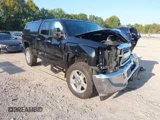 2016 Chevrolet Silverado 2500HD Work Truck z VIN 1GC2KUEG3GZ410099, wystawiony jako IAAI lot #43182956 z przebiegiem 114 462 mil mil oraz . Historia ofert i sprzedaży dostępna na DreamBid. Obrazek 1.