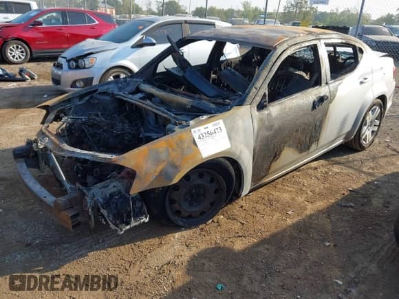 2012 Dodge Avenger SE с VIN 1C3CDZAB4CN265361, выставлен на аукционе IAAI как лот 43256473 с пробегом Не указан миль и . История ставок и продаж доступна на DreamBid. Изображение 2.