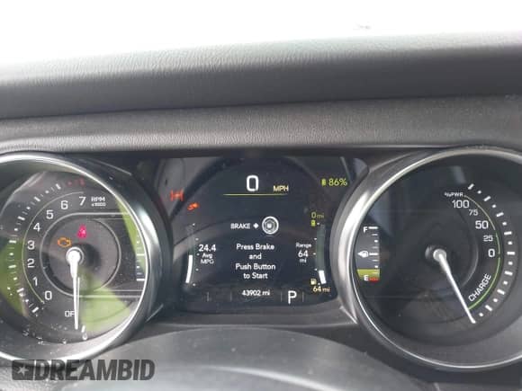 2021 Jeep Wrangler Unlimited Sahara z VIN 1C4JJXP67MW686559, wystawiony jako IAAI lot #42560577 z przebiegiem 43 902 mil mil oraz . Historia ofert i sprzedaży dostępna na DreamBid. Obrazek 7.