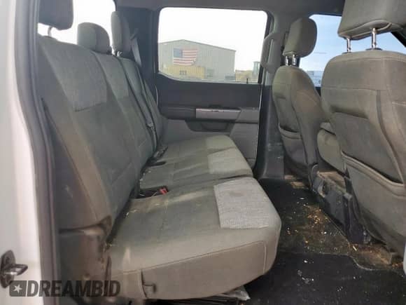 2023 Ford F-250 XL z VIN 1FT7W2BTXPEC11512, wystawiony jako Copart lot #81217155 z przebiegiem Nie podano mil oraz Szkoda całkowita • Salvage title. Historia ofert i sprzedaży dostępna na DreamBid. Obrazek 10.