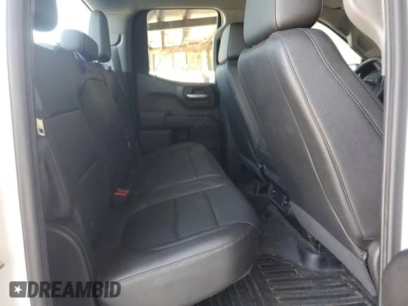 2019 Chevrolet Silverado 1500 Work Truck z VIN 1GCRWAEH7KZ417589, wystawiony jako Copart lot #71934525 z przebiegiem 173 841 mil mil oraz Czysty tytuł • Clean title. Historia ofert i sprzedaży dostępna na DreamBid. Obrazek 10.