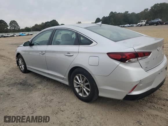 2018 Hyundai Sonata SE with VIN 5NPE24AF7JH617572, listed as a Copart auction lot 82755155 with 172,361 mi miles and Clean title. Bid and sale history available at DreamBid. Image 2.
