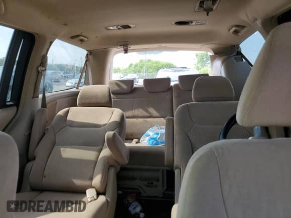 2006 Honda Odyssey EX z VIN 5FNRL38416B437734, wystawiony jako Copart lot #64601665 z przebiegiem 235 453 mil mil oraz Szkoda całkowita • Salvage title. Historia ofert i sprzedaży dostępna na DreamBid. Obrazek 10.