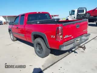 2005 Chevrolet Silverado 1500 Z71 z VIN 1GCEK19Z65Z258517, wystawiony jako IAAI lot #43484220 z przebiegiem 279 509 mil mil oraz . Historia ofert i sprzedaży dostępna na DreamBid. Obrazek 3.