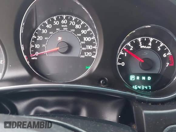 2014 Chrysler 200 Touring z VIN 1C3CCBBB8EN150810, wystawiony jako IAAI lot #43375361 z przebiegiem 164 347 mil mil oraz . Historia ofert i sprzedaży dostępna na DreamBid. Obrazek 15.
