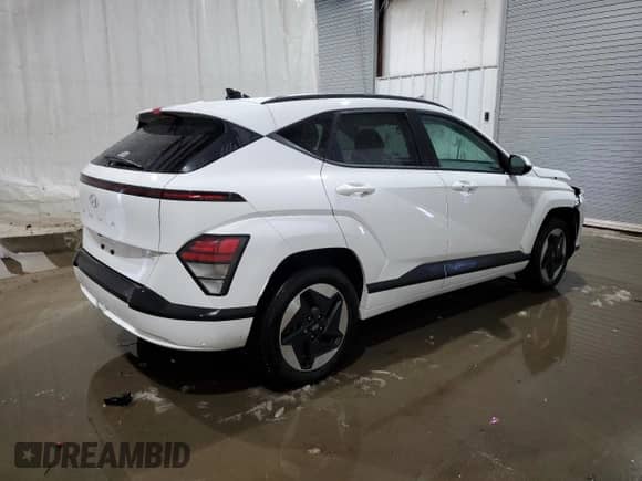 2024 Hyundai Kona SEL z VIN KM8HC3A63RU005581, wystawiony jako Copart lot #82802834 z przebiegiem 9 898 mil mil oraz Szkoda całkowita • Salvage title. Historia ofert i sprzedaży dostępna na DreamBid. Obrazek 3.
