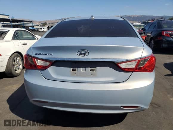2013 Hyundai Sonata GLS z VIN 5NPEB4AC9DH549625, wystawiony jako Copart lot #85685555 z przebiegiem 171 437 mil mil oraz Szkoda całkowita • Salvage title. Historia ofert i sprzedaży dostępna na DreamBid. Obrazek 6.
