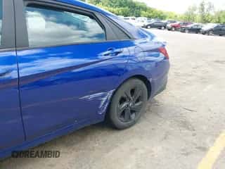 2021 Hyundai Elantra SEL с VIN 5NPLM4AGXMH023704, выставлен на аукционе IAAI как лот 42783450 с пробегом 62 044 миль миль и . История ставок и продаж доступна на DreamBid. Изображение 6.