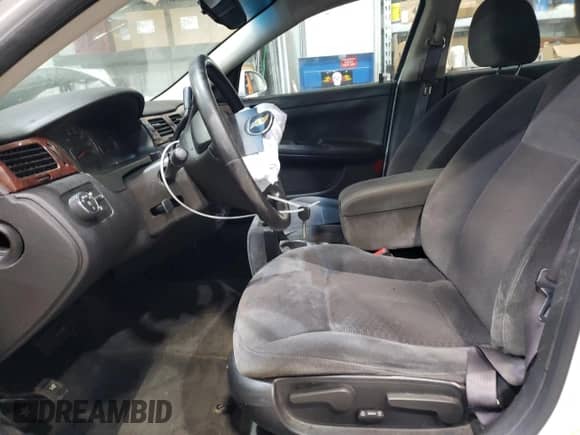 2011 Chevrolet Impala LT Retail с VIN 2G1WB5EK9B1119158, выставлен на аукционе Copart как лот 45540085 с пробегом 313 218 миль миль и Списание • Salvage title. История ставок и продаж доступна на DreamBid. Изображение 7.