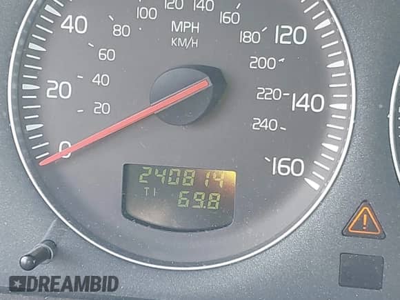 2007 Volvo XC70 with VIN YV4SZ592171255323, listed as a IAAI auction lot 41870870 with 240,814 mi miles and . Bid and sale history available at DreamBid. Image 15.