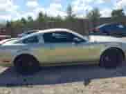 2006 Ford Mustang GT Deluxe с VIN 1ZVHT82H365156215, выставлен на аукционе IAAI как лот 43117357 с пробегом 227 291 миль миль и . История ставок и продаж доступна на DreamBid. Изображение 13.