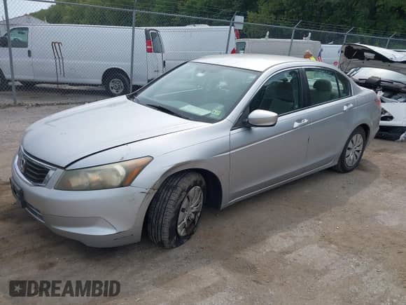 2008 Honda Accord LX с VIN 1HGCP26338A116225, выставлен на аукционе IAAI как лот 43234353 с пробегом 124 855 миль миль и . История ставок и продаж доступна на DreamBid. Изображение 17.