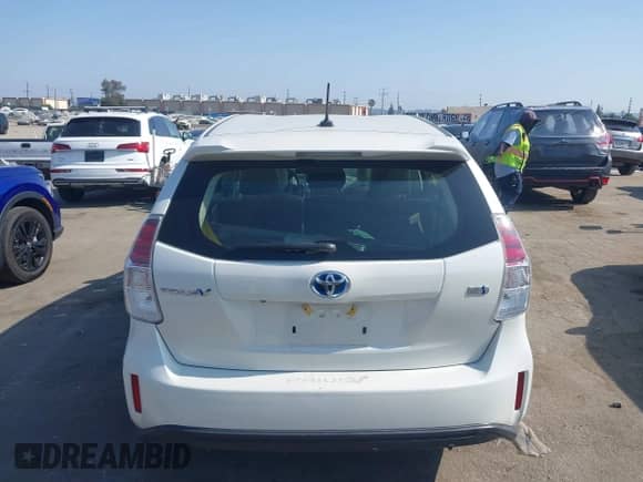 2016 Toyota Prius Two with VIN JTDZN3EU3GJ051258, listed as a IAAI auction lot 42598276 with 43,421 mi miles and . Bid and sale history available at DreamBid. Image 16.