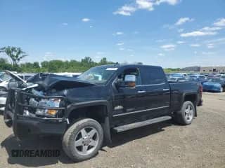 2018 Chevrolet Silverado 2500HD High Country с VIN 1GC1KXEY4JF107380, выставлен на аукционе Copart как лот 57775305 с пробегом 165 361 миль миль и Списание • Salvage title. История ставок и продаж доступна на DreamBid. Изображение 1.