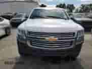 2019 Chevrolet Suburban Premier с VIN 1GNSKJKCXKR149313, выставлен на аукционе Copart как лот 84795425 с пробегом 18 526 миль миль и На запчасти • Non repairable. История ставок и продаж доступна на DreamBid. Изображение 5.