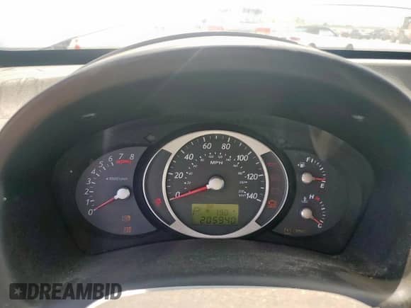 2007 Hyundai Tucson SE z VIN KM8JN12D87U612991, wystawiony jako Copart lot #62695105 z przebiegiem 205 940 mil mil oraz Szkoda całkowita • Salvage title. Historia ofert i sprzedaży dostępna na DreamBid. Obrazek 9.