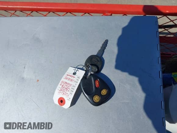 2005 Chevrolet Silverado 1500HD LT z VIN 1GCGK13U75F854050, wystawiony jako IAAI lot #41986318 z przebiegiem 146 818 mil mil oraz . Historia ofert i sprzedaży dostępna na DreamBid. Obrazek 11.