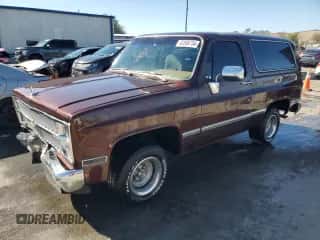 1982 Chevrolet Blazer с VIN 1G8DC18H3CF118631, выставлен на аукционе Copart как лот 82568734 с пробегом 91 398 миль миль и Списание • Salvage title. История ставок и продаж доступна на DreamBid. Изображение 1.