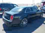 2012 Chrysler 300 с VIN 2C3CCAAG1CH104488, выставлен на аукционе IAAI как лот 42921316 с пробегом 180 449 миль миль и . История ставок и продаж доступна на DreamBid. Изображение 4.