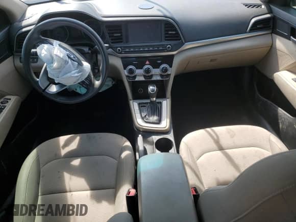 2019 Hyundai Elantra SEL z VIN KMHD84LF3KU879101, wystawiony jako Copart lot #81496825 z przebiegiem 94 172 mil mil oraz Czysty tytuł • Clean title. Historia ofert i sprzedaży dostępna na DreamBid. Obrazek 8.