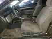 1992 Honda Civic с VIN 2HGEH3380NH525372, выставлен на аукционе Copart как лот 81586224 с пробегом 175 779 миль миль и Списание • Salvage title. История ставок и продаж доступна на DreamBid. Изображение 7.