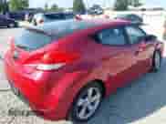 2013 Hyundai Veloster w/Gray Int z VIN KMHTC6AD7DU157057, wystawiony jako IAAI lot #43192334 z przebiegiem 120 938 mil mil oraz . Historia ofert i sprzedaży dostępna na DreamBid. Obrazek 4.