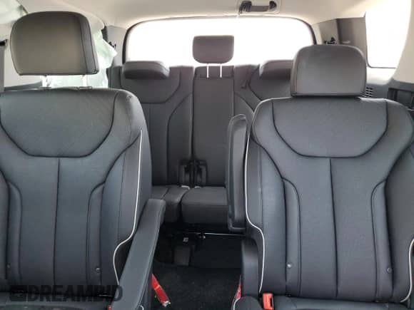 2025 Hyundai Palisade SEL Premium with VIN KM8R44GEXSU825264, listed as a Copart auction lot 60528925 with 16,031 mi miles and Salvage title. Bid and sale history available at DreamBid. Image 10.