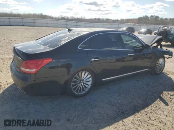 2015 Hyundai Equus Signature z VIN KMHGH4JH6FU091615, wystawiony jako Copart lot #50660285 z przebiegiem 146 950 mil mil oraz Czysty tytuł • Clean title. Historia ofert i sprzedaży dostępna na DreamBid. Obrazek 3.