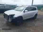 2006 Toyota RAV4 Sport with VIN JTMBK32V965002712, listed as a IAAI auction lot 42227012 with 171,527 mi miles and . Bid and sale history available at DreamBid. Image 18.