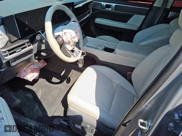 2025 Hyundai Santa Fe SEL с VIN 5NMP24GL7SH092162, выставлен на аукционе Copart как лот 81497125 с пробегом 20 354 миль миль и Чистый • Clean title. История ставок и продаж доступна на DreamBid. Изображение 7.