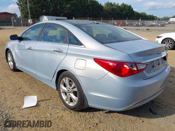 2012 Hyundai Sonata SE z VIN 5NPEC4AC3CH378866, wystawiony jako IAAI lot #43324792 z przebiegiem 127 516 mil mil oraz . Historia ofert i sprzedaży dostępna na DreamBid. Obrazek 3.