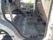 2005 Chevrolet Tahoe LS с VIN 1GNEC13V75R259203, выставлен на аукционе IAAI как лот 42714903 с пробегом 175 131 миль миль и . История ставок и продаж доступна на DreamBid. Изображение 8.