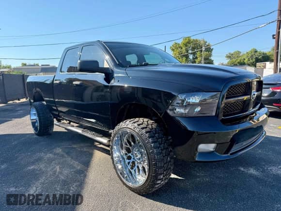 2012 Ram 1500 Express с VIN 1C6RD6FT3CS139068, выставлен на аукционе Copart как лот 85056995 с пробегом 201 084 миль миль и Чистый • Clean title. История ставок и продаж доступна на DreamBid. Изображение 1.