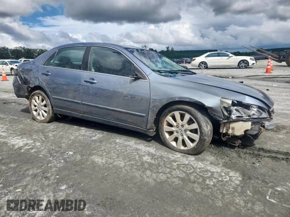 2007 Honda Accord EX-L with VIN 1HGCM66557A097905, listed as a Copart auction lot 68312405 with 245,566 mi miles and Salvage title. Bid and sale history available at DreamBid. Image 4.