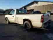 2004 Chevrolet Silverado 1500 Work Truck with VIN 1GCEC14V54Z290794, listed as a Copart auction lot 84718114 with 194,326 mi miles and Salvage title. Bid and sale history available at DreamBid. Image 2.