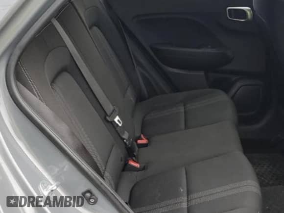 2021 Hyundai Venue SEL z VIN KMHRC8A31MU108577, wystawiony jako Copart lot #69288114 z przebiegiem 76 478 mil mil oraz Szkoda całkowita • Salvage title. Historia ofert i sprzedaży dostępna na DreamBid. Obrazek 11.