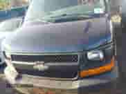 2006 Chevrolet City Express Cargo z VIN 1GAGG25U161237173, wystawiony jako IAAI lot #42158824 z przebiegiem Nie podano mil oraz . Historia ofert i sprzedaży dostępna na DreamBid. Obrazek 10.