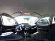 2015 Toyota Prius One z VIN JTDKDTB33F1087207, wystawiony jako IAAI lot #42776015 z przebiegiem 153 820 mil mil oraz . Historia ofert i sprzedaży dostępna na DreamBid. Obrazek 19.